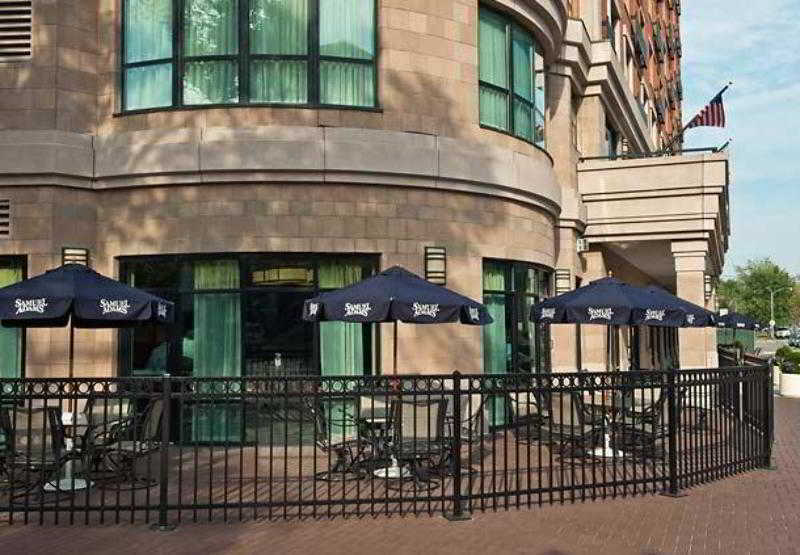 Courtyard By Marriott Washington Capitol Hill/Navy Yard Hotel Exterior photo